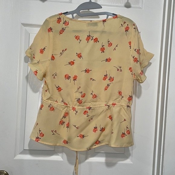 Flynn Skye Kingsley Top Sunshine Blooms Sz M - Picture 8 of 11